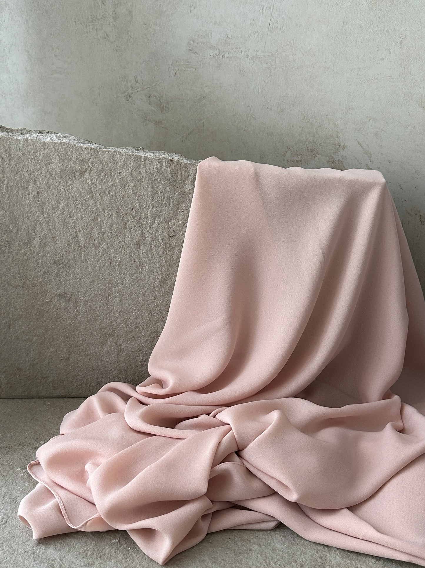 Luxury Square Hijab 150x150 | puder hell