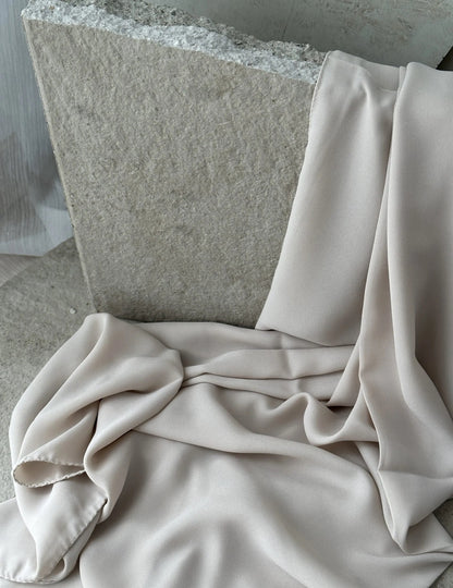 Luxury Square Hijab 150x150 | greige beige
