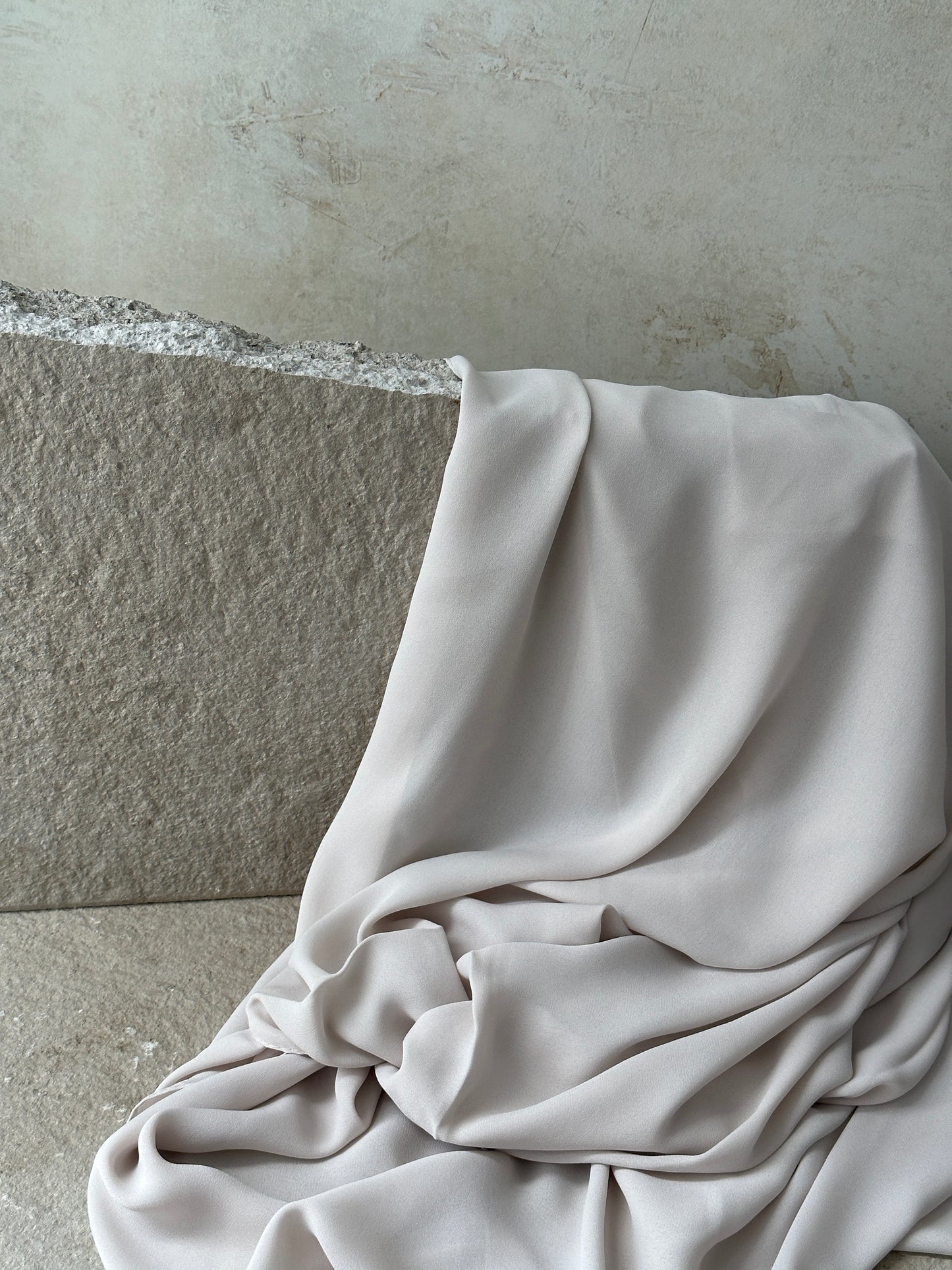 Luxury Square Hijab 150x150 | greige beige