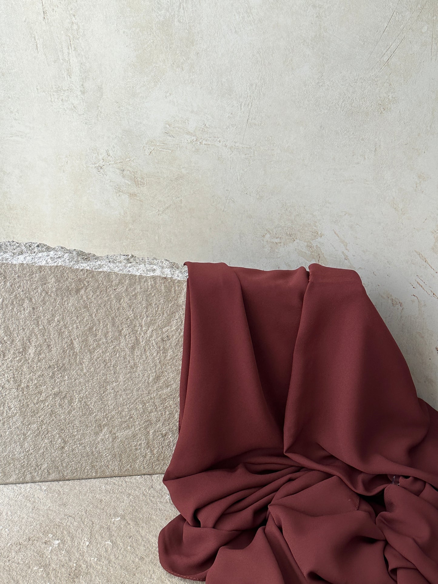 Luxury Square Hijab 150x150 | hennabraun